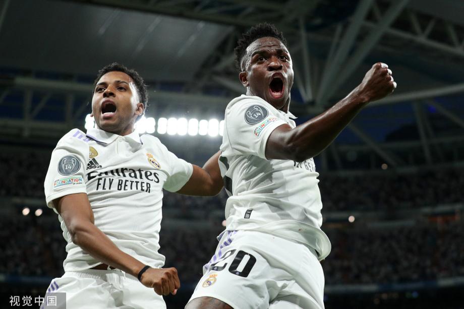 以令人完全 以令人完全