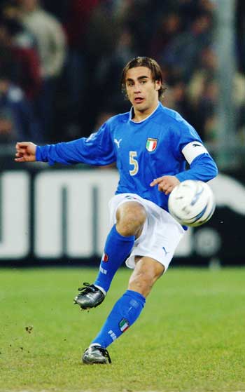 完成历史性 完成历史性