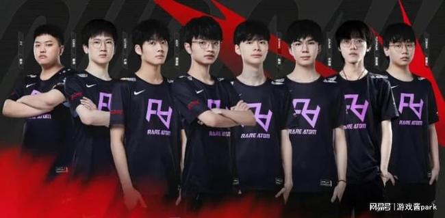 甚至他个人 甚至他个人