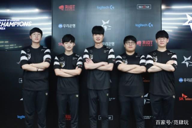 他们沉着冷 他们沉着冷