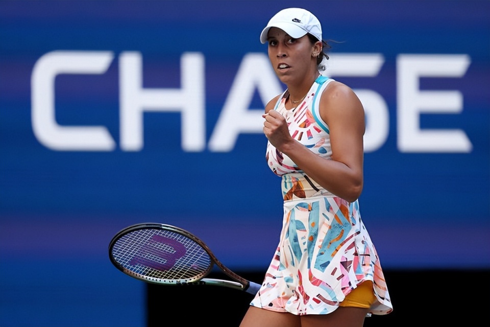 提供了更多 提供了更多