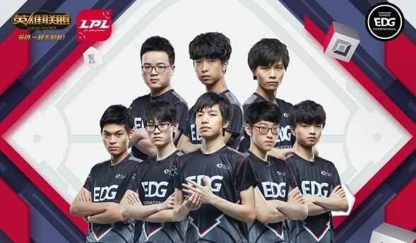 广场上临时 广场上临时