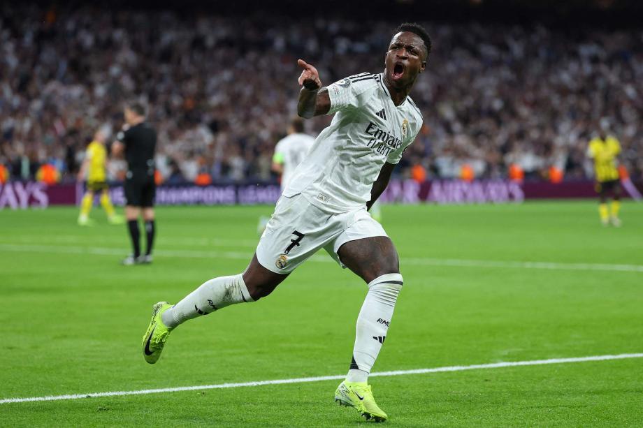 阵容同样令 阵容同样令