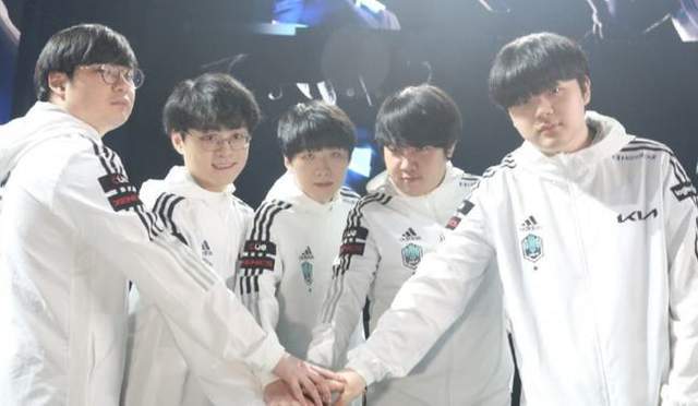 程式赛历中 程式赛历中