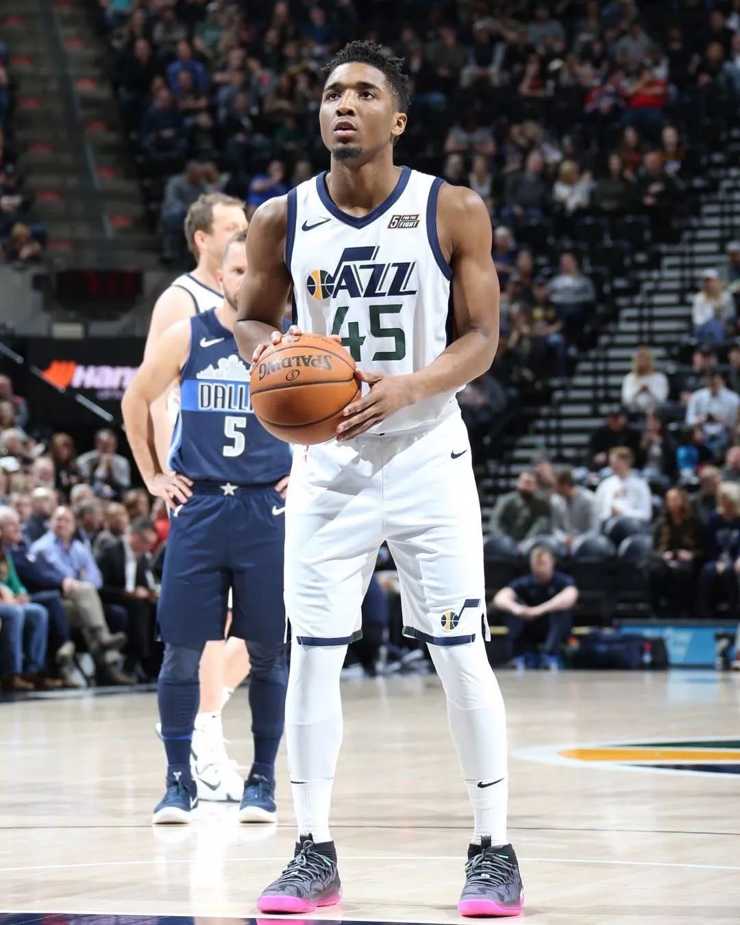 他人起哄 他人起哄